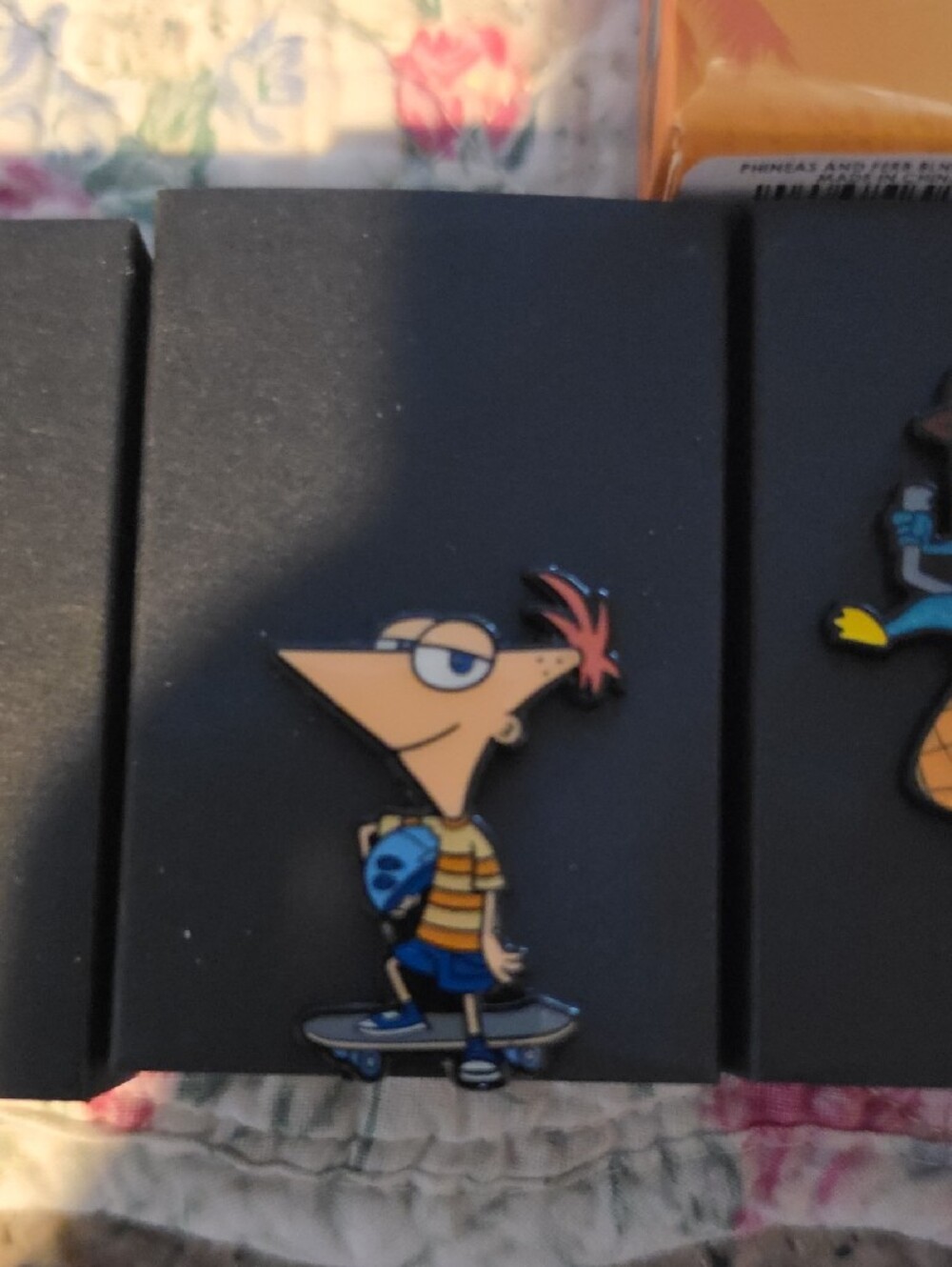 Disney Phineas and Ferb Collectible Lapel Pin Set 5 Out Of 6 Pins - Picture 4 of 7